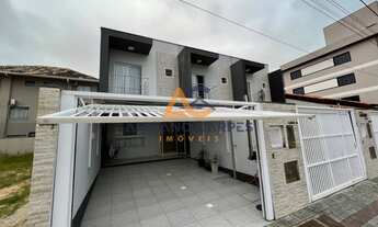 Imagem 2: Sobrado com 02 suítes em Balneário Piçarras, na praia de Itacolumi, Adriano Carpes Imóveis