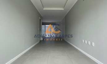 Imagem 4: Venha morar no sobrado dos seus sonhos! Localizado no centro de Piçarras, esse imóvel de a