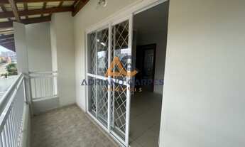 Imagem 3: Sobrado a venda no centro de Balneário Piçarras, 700 metros da praia , 2 dormitórios, Adri