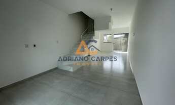 Imagem 3: Lindo sobrado à venda em Piçarras, com duas suítes , churrasqueira ou seja, seu novo lar c