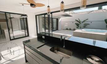 Imagem: Sobrado com Elevador no Condomínio Jardim