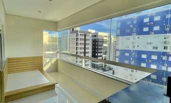 Imagem 4: Classe AA Apartamento de um dormitorio bem mobiliado