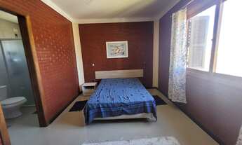 Imagem 6: Sobrado a poucos metros do mar