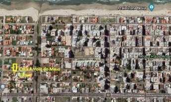 Imagem 2: Sobrado a poucos metros do mar