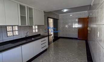 Imagem 2: Quadra 2 Conj 1 Vicente Pires Casa 4 Quartos 3 Suítes 4 Vagas 360m² Despensa