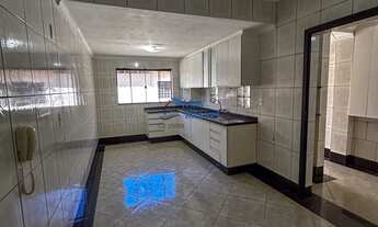 Imagem 3: Quadra 2 Conj 1 Vicente Pires Casa 4 Quartos 3 Suítes 4 Vagas 360m² Despensa