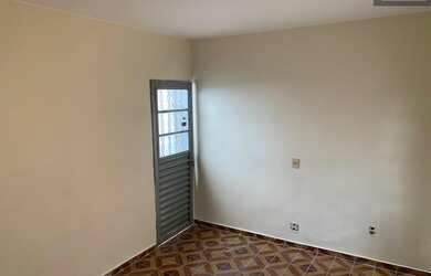 Imagem 6: QNG Taguatinga Norte Sobrado 4 Casas 11 Quartos 6 Vagas 410m² AC Financiamento