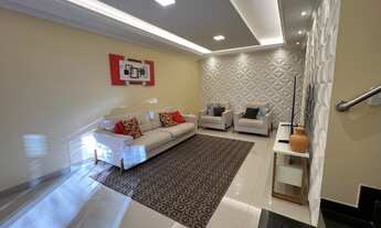 Imagem 2: QR 213 Samambaia Norte Sobrado 4 Quartos 1 Suíte 2 Vagas 378,75m² Varanda