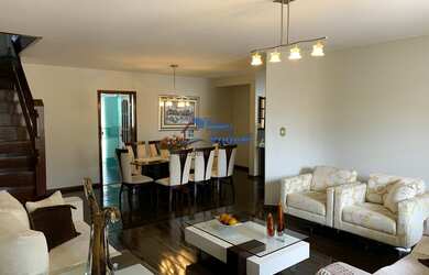 Imagem 5: QSC 07 Taguatinga Sul Sobrado 5 Suítes Reformado Armários 400m² 2 Vagas