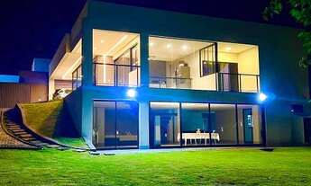 Imagem 4: SHA Conjunto 4 Arniqueiras Casa Laje 3 Quartos 3 Suítes 4 Vagas 600 m² Cessão