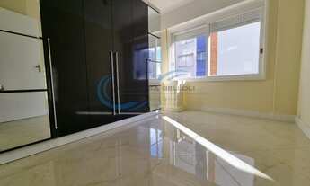 Imagem 7: Apartamento para Venda em Porto Alegre / RS no bairro Moinhos de Vento