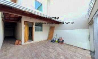 Imagem 4: CASA DUPLEX 2 QTS, ESQUINA COM EXCELENTE QUINTAL JAQUELINE