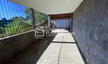 Imagem 6: Casa duplex com 5 quartos sendo 1 suíte e vista para o mar no bairro Setiba Guarapari-ES