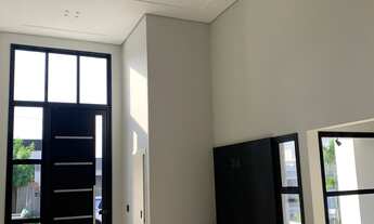 Imagem 3: Linda Casa térrea de 3 Dormitórios com Suite e 4 Vagas a venda no Condomínio Real Park