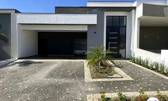 Imagem: Linda Casa térrea de 3 Dormitórios com