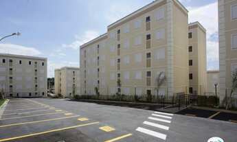 Imagem 2: Apartamento de 2 Dormitórios à Venda no Condomínio Parque Canto dos Canários