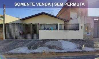 Imagem: Casa térrea de 250 m², 3 Dormitórios