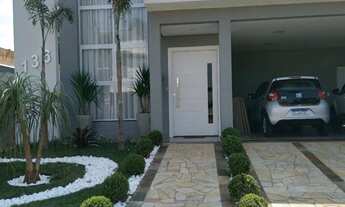 Imagem: Casa térrea com 3 suítes, sendo 1 com