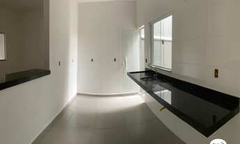 Imagem 7: Casa térrea de 2 Dormitórios, sendo 1 Suíte, 2 Vagas de garagem cobertas a venda no Bairro