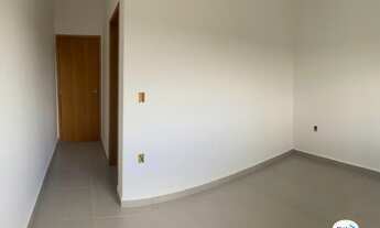 Imagem 4: Casa térrea de 2 Dormitórios, sendo 1 Suíte, 2 Vagas de garagem cobertas a venda no Bairro