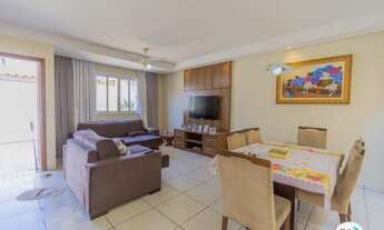 Imagem 2: Excelente Casa Térrea de 3 Dormitórios com suíte, Closet, 4 Vagas de garagem a venda no Pa