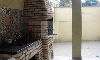 Imagem 4: Sobrado de Luxo à Venda na Vila Suzana - 4 Quartos, 2 Suítes e 6 Vagas de Garagem!