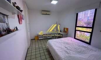 Imagem 4: Casa super espaçosa e confortável no Condomínio fechado, Quinta do Candeal. 4 suítes com p