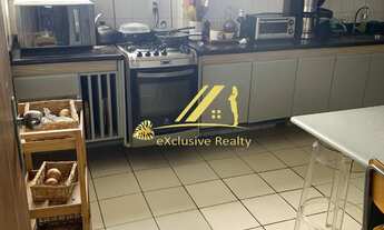 Imagem 6: Apartamento amplo perto de tudo, 3 suítes, sendo 2 com closet, 216m2. Andar alto, com vist