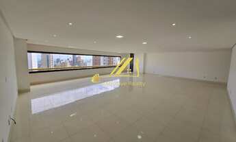 Imagem: Apartamento super amplo, reformado 4 suítes