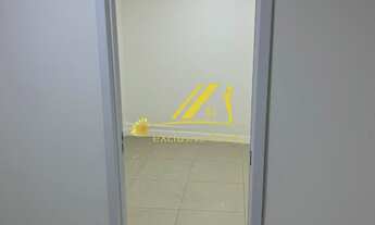 Imagem 7: Aluguel de loja no Mundo Plaza. 75 m2 com mezanino, em frente à praça de alimentação. 1 va