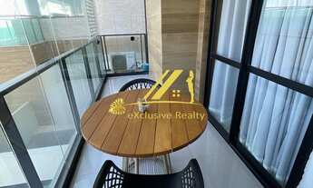 Imagem 2: House Barra. Apartamento debruçado para o Mar, literalmente na Av. Oceânica, com vista tot