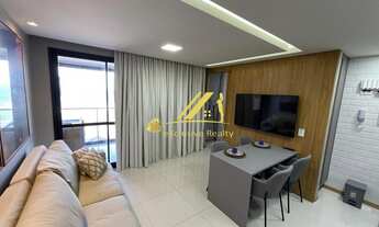 Imagem 5: House Barra. Apartamento debruçado para o Mar, literalmente na Av. Oceânica, com vista tot