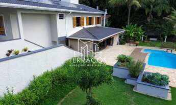 Imagem: BELÍSSIMA CASA TÉRREA NO BAIRRO CAXAMBÚ