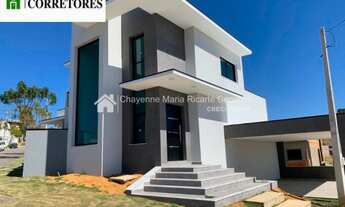 Imagem: Lindo Sobrado à Venda no Bairro Jacaré