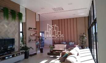 Imagem: MARAVILHOSA CASA TÉRREA COM 400 M ² NO