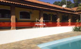 Imagem: LINDA CHÁCARA COM AT 5.180 M²/AC 550 M²