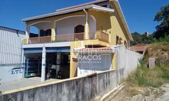 Imagem: CASA COM SALÃO COMERCIAL NO CENTRO DE CAMPO