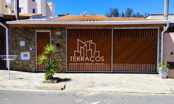 Imagem: CASA TÉRREA À VENDA COM 3 DORMITÓRIOS