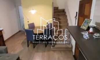 Imagem 2: CONFORTÁVEL SOBRADO À VENDA NO CONDOMÍNIO VILA TOPÁZIO, JARDIM MARTINS, JUNDIAÍ SP