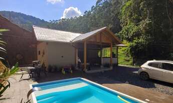 Imagem: Linda Chácara em Nova Trento pronta para