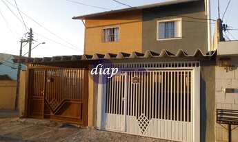 Imagem 1: Lindo sobrado com 2 dormitórios, sala, cozinha, lavanderia, banheiro e 1 vaga de garagem