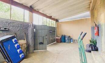 Imagem 2: Excelente imóvel comercial no bairro Guaiaúna com edificação utilizada como fábrica de man