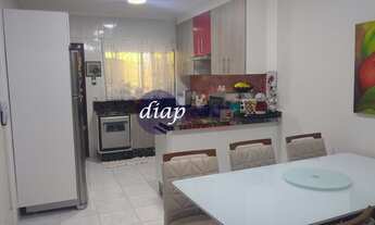 Imagem 7: Lindo sobrado com 3 dormitórios, sendo uma suíte com sacada, banheiro, sala com sacada, la