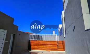 Imagem 2: Apartamentos com 1 e 2 quartos, com revestimento em porcelanato, em prédio com área de laz