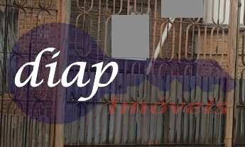 Imagem: Terreno com aproximadamente 10 metros de