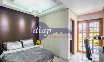 Imagem 5: Lindo sobrado com 63 m² divididos em 2 dormitórios, sendo 1 suíte, lavabo, sala, cozinha