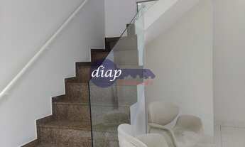 Imagem 7: Lindo sobrado com 4 quartos, sendo 1 suíte, sala, cozinha, lavanderia, quintal, 4 banheiro