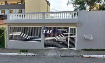 Imagem: Linda casa com 2 quartos, sala, cozinha