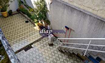 Imagem 6: Casa com 3 dormitórios, 3 banheiros, sala, cozinha grande, lavanderia, quintal. Tendo uma