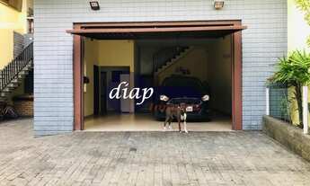 Imagem: Linda casa com 3 dormitórios, sendo uma